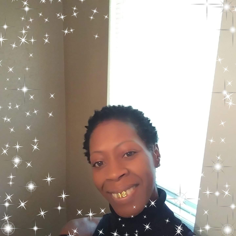 Meet your Posher, Edlethia